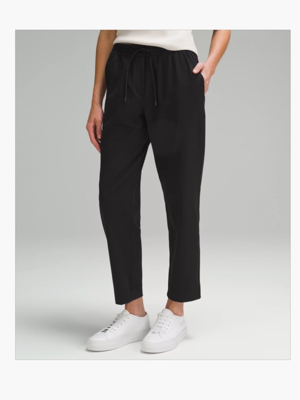 Lululemon Tapered-Leg Mid Rise 7/8 Pant